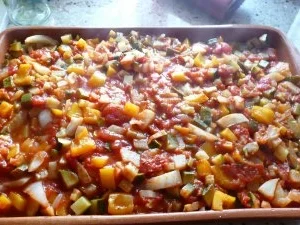Canneloni mit Hackfleischfüllung und Gemüsesoße - Rezept - Bild Nr. 3