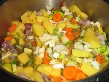 Rezept: Rosa`s Linseneintopf Bild Nr. 4 Rosa`s Linseneintopf - Rezept - Bild Nr. 4