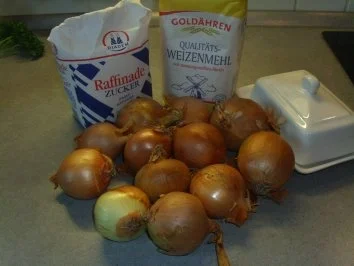 Rezept: Suppen: Zwiebelsuppe Bild Nr. 2 Suppen: Zwiebelsuppe - Rezept - Bild Nr. 2