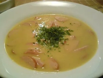 Kartoffel-Samtsüppchen mit Knusperchen - Rezept