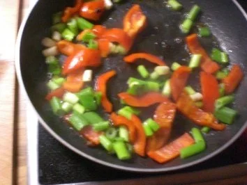 Schweinemedaillons im Speckmantel mit Paprikagemüse - Rezept - Bild Nr. 3