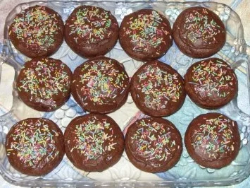 Kleingebäck - Schoko-Muffins mit Schogetten - Rezept