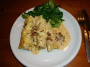 Cannellonie gefüllt mit Hackfleisch, Pfifferlingen und Pfifferlingsrahm - Rezept