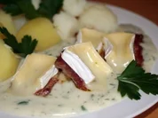 Rezept: Lende mit Camembert-Weiรwein-Soรe Lende mit Camembert-Weiรwein-Soรe - Rezept
