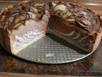 Zebrakäsekuchen flirtet mit karamellisierten Birnen - Rezept