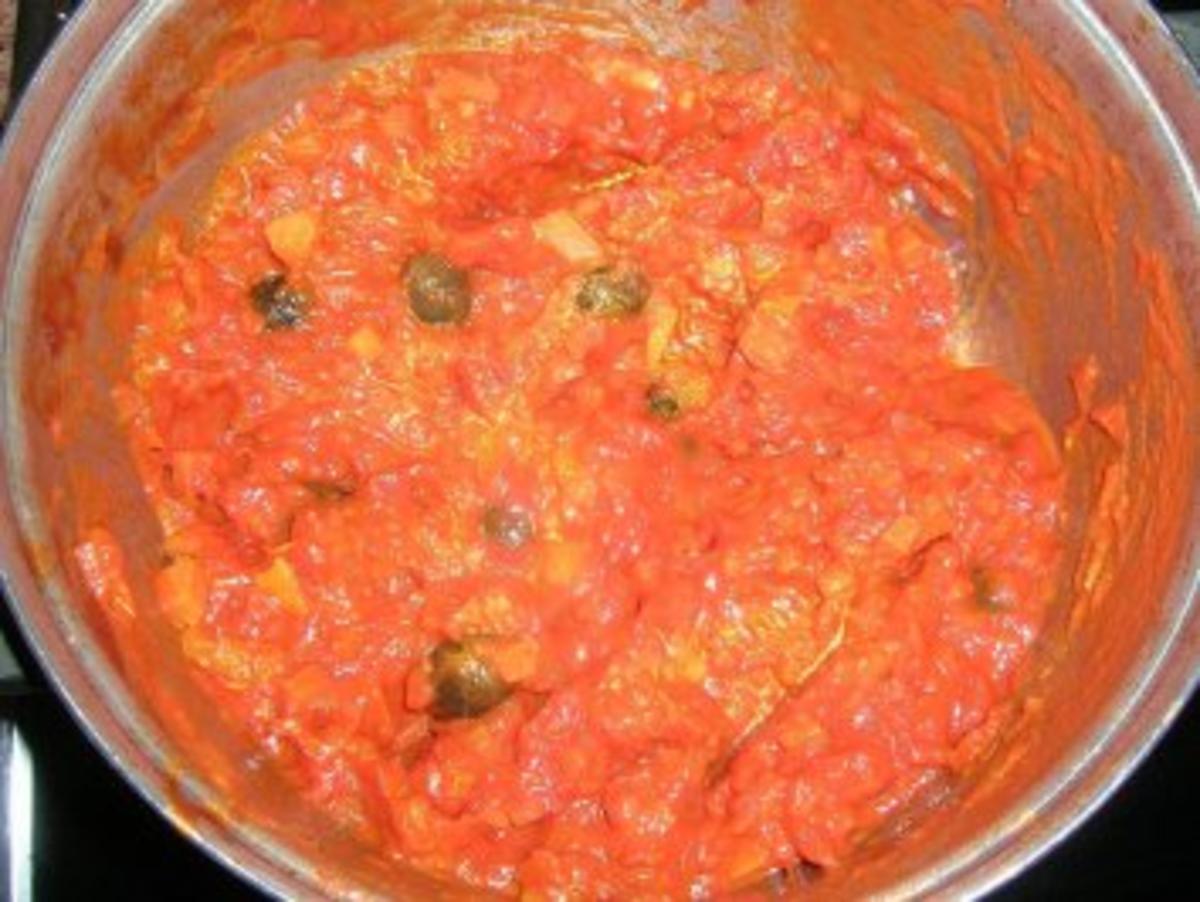 Bucatini mit  knusprig gebratenen Ricotta-Geflügel-Bällchen+Tomatensauce mit feinem Orangen Aroma - Rezept - Bild Nr. 3