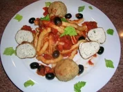 Bucatini mit  knusprig gebratenen Ricotta-Geflügel-Bällchen+Tomatensauce mit feinem Orangen Aroma - Rezept