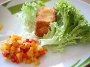 Frittierter Brie mit scharfer Chili - Aprikosensalsa - Rezept