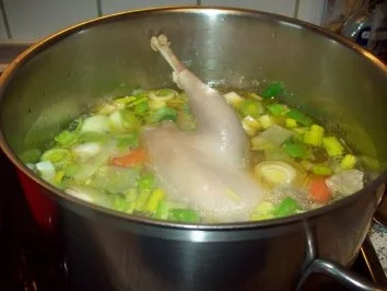 Hühnerbrühe - Rezept - Bild Nr. 4