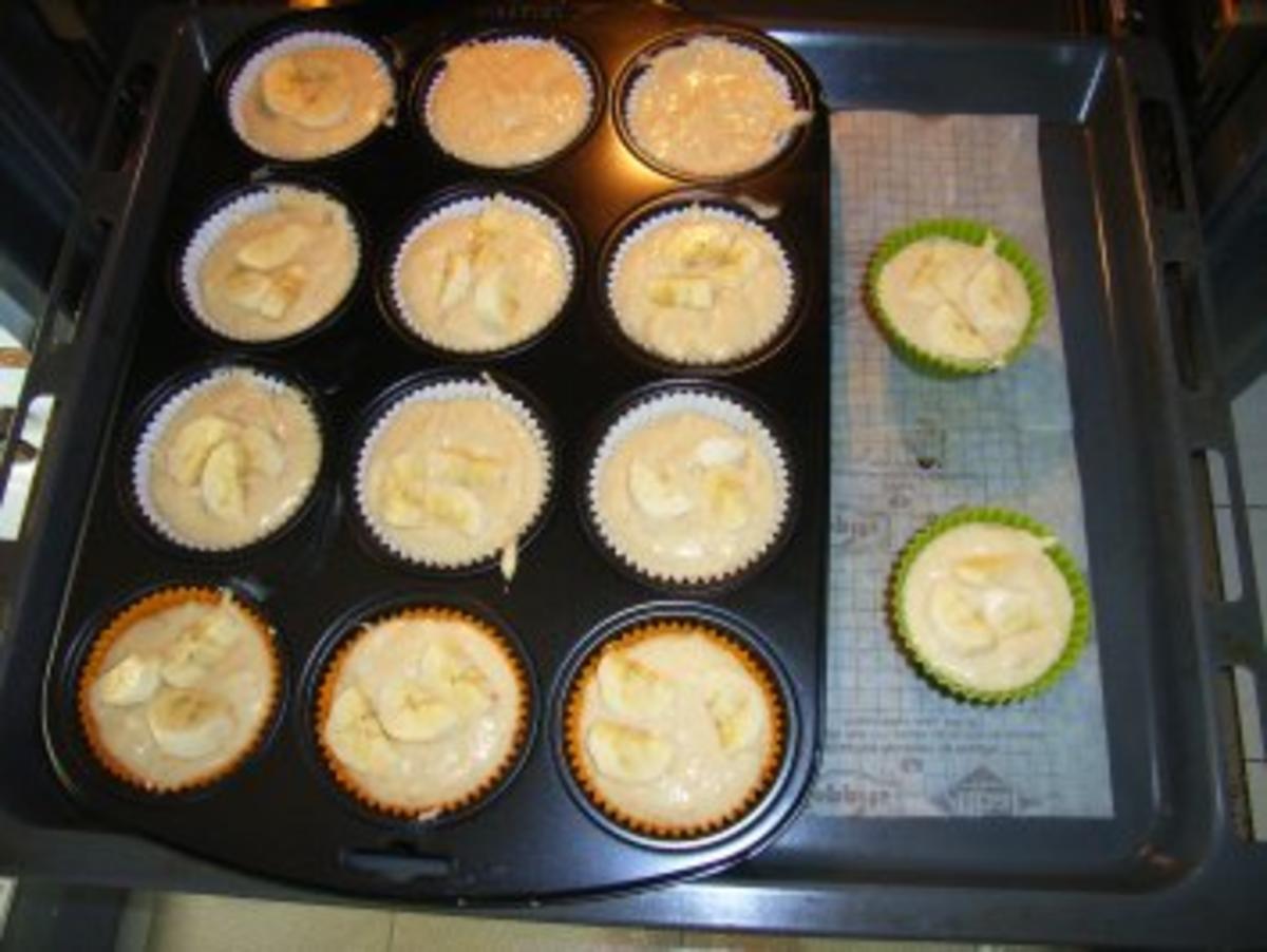 Muffins: Bananen-Mandel-Muffins - Rezept - Bild Nr. 4