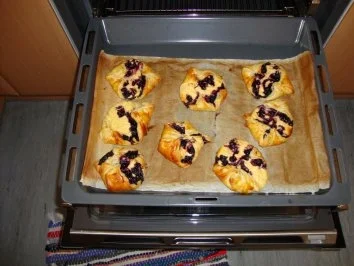 Rezept: Topfentascherl mit Heidelbeeren Bild Nr. 4 Topfentascherl mit Heidelbeeren - Rezept - Bild Nr. 4