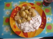HAUPTGERICHT: SESAM-KARTOFFELN MIT GEMÜSE-KRÄUTER-QUARK - Rezept