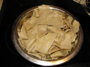 Huhn mit Pilze und Nudeln - Rezept - Bild Nr. 3