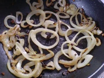 Senf-Frikadellen auf Gemüse - Rezept - Bild Nr. 9