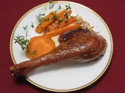 Roast Turkey with spiced Cranberry Bacon and Walnut Stuffing - Rezept