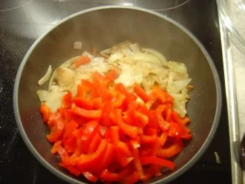 Kotelett mit Paprika-Zwiebel-Haube - Rezept - Bild Nr. 4