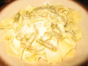 Vegetarisch: Bohnen-Käse-Soße auf Bandnudeln! - Rezept