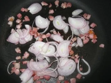 Rosenkohlblätter gebraten auf Linguine - Rezept - Bild Nr. 6