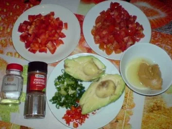 Avocadosalat mit Erdnussmus - Rezept - Bild Nr. 3