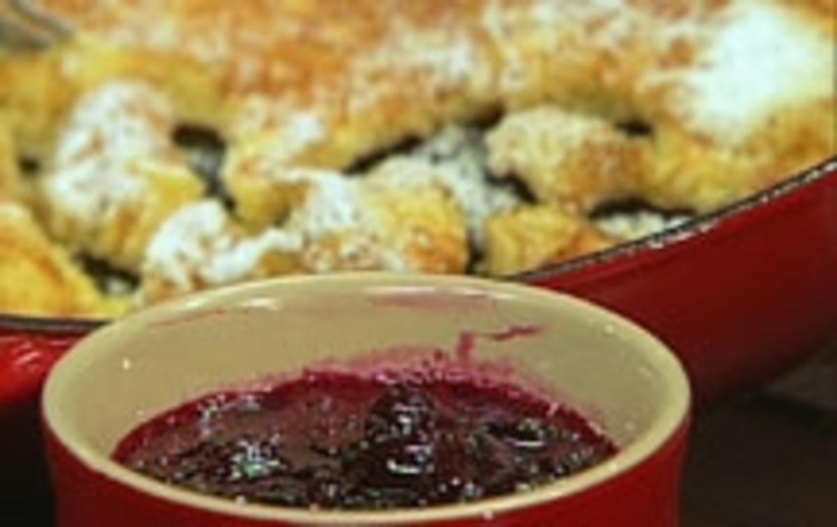 Kaiserschmarrn mit schneller Grütze - Rezept Von Einsendungen Ganz und
Gar