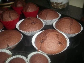 Rezept: HOT-CHOCOLATE-MUFFINS....Eigenkreation Bild Nr. 3 HOT-CHOCOLATE-MUFFINS....Eigenkreation - Rezept - Bild Nr. 3