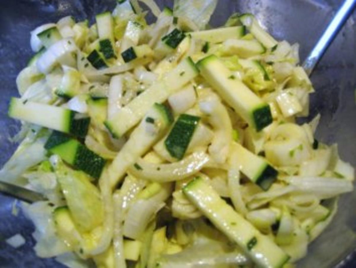 Zucchini im Salat?..... Lecker!! - Rezept - Bild Nr. 2