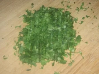 Hackspieße auf Fladenbrotwürfel - türkische Art - Rezept - Bild Nr. 2