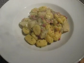 Gnocci mit Birnen & Schinken - Rezept
