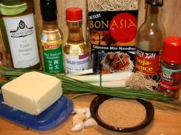 Rezept: Nudeln: chinesische Knoblauch-Nudeln Bild Nr. 2 Nudeln: chinesische Knoblauch-Nudeln - Rezept - Bild Nr. 2