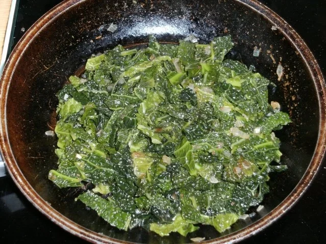 Rezept: Beilage: Wirsing / Kohl gedünstet Beilage: Wirsing / Kohl gedünstet - Rezept