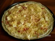 Flammkuchen griechische Art - Rezept