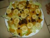 Chinakohlsalat mit Rumrosinen und Obst - Rezept