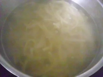 Rezept: Spätzle~Hackkäsebällchen~Frischkäsekräutersoße Bild Nr. 10 Spätzle~Hackkäsebällchen~Frischkäsekräutersoße - Rezept - Bild Nr. 10