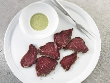 Rezept: Gebeiztes Rinderfilet Gebeiztes Rinderfilet - Rezept
