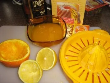 Rezept: Rumkuchen mit kandierten Früchten Bild Nr. 3 Rumkuchen mit kandierten Früchten - Rezept - Bild Nr. 3