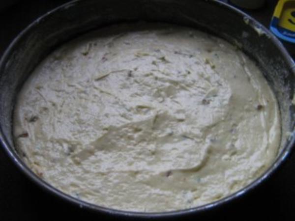 Rumkuchen mit kandierten Früchten - schnell &amp; einfach - 296 kcal/100g