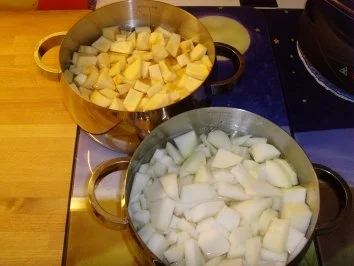 Steckrübenpürree mit Hackklops... - Rezept - Bild Nr. 2