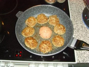 Steckrübenpürree mit Hackklops... - Rezept - Bild Nr. 4