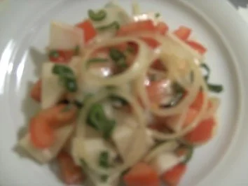 Mai-Rübchen-Tomatensalat - Rezept