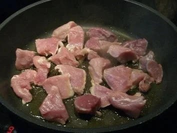 Rezept: Fleisch: GULASCHTOPF sehr pikant gewürzt Bild Nr. 3 Fleisch: GULASCHTOPF sehr pikant gewürzt - Rezept - Bild Nr. 3