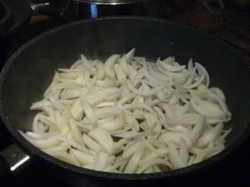 Rezept: Fleisch: GULASCHTOPF sehr pikant gewürzt Bild Nr. 4 Fleisch: GULASCHTOPF sehr pikant gewürzt - Rezept - Bild Nr. 4