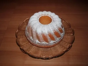 Rezept: Ölguglhupf Ölguglhupf - Rezept