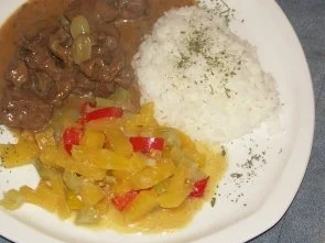 Rezept: Winzer- Hirschgulasch Winzer- Hirschgulasch - Rezept