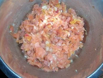 Lachs-Orangen-Tatar mit Chateau Linsen - Rezept - Bild Nr. 3