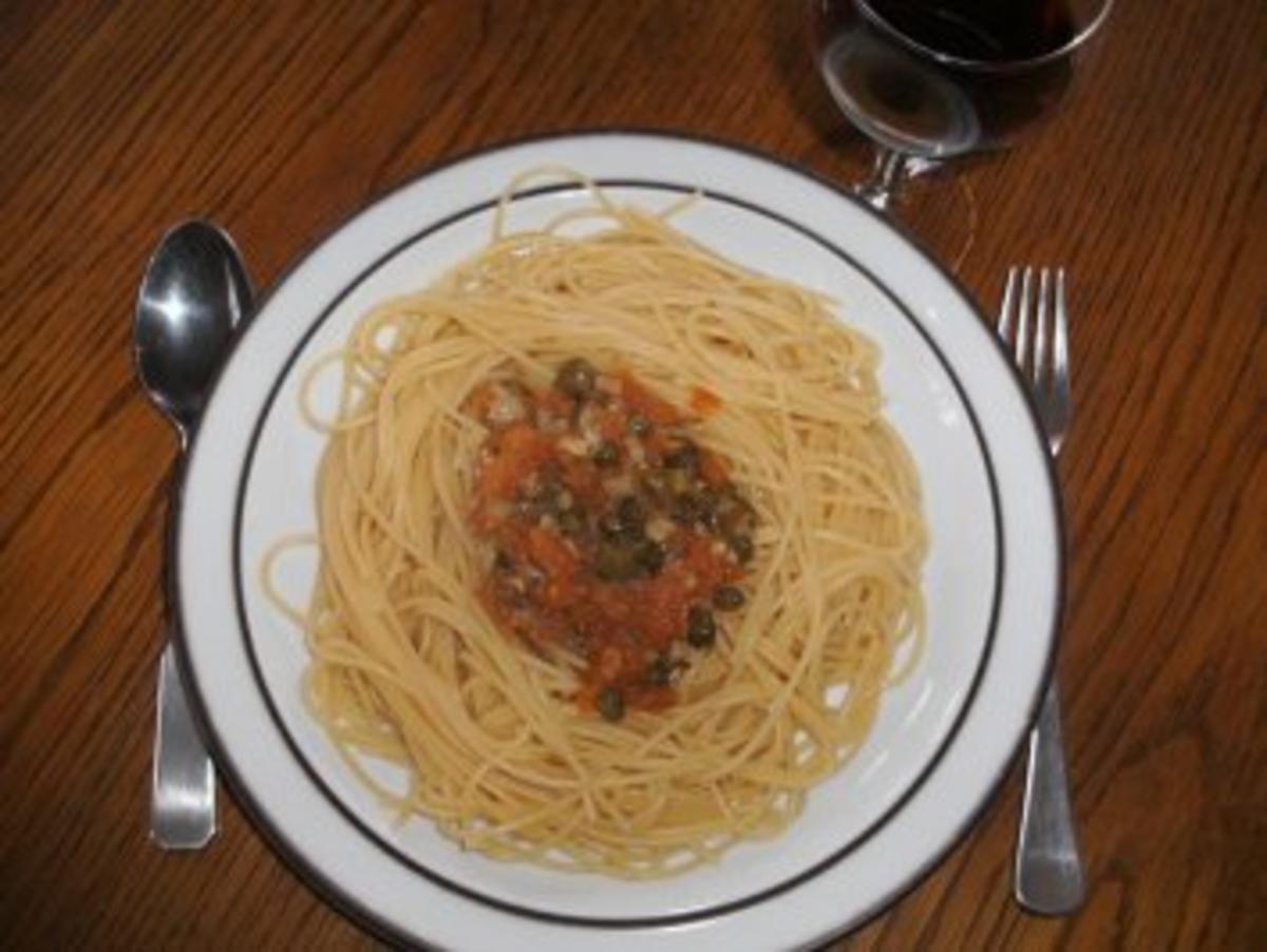 Hauptgericht: Spaghetti mit Kapern und Sardellenfilets - Rezept