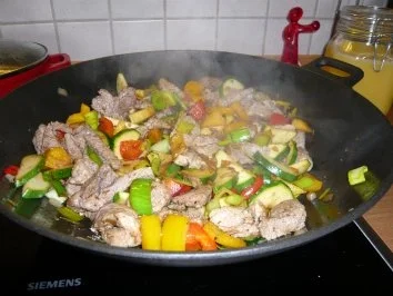 Rezept: Thai-Pfanne a la Rita Bild Nr. 3 Thai-Pfanne a la Rita - Rezept - Bild Nr. 3