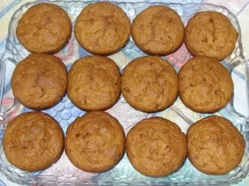 Rezept: Kleingebäck - Möhren-Spekulatius-Muffins Bild Nr. 3 Kleingebäck - Möhren-Spekulatius-Muffins - Rezept - Bild Nr. 3