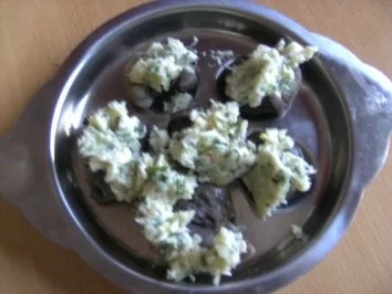 Rezept: Vorspeisen: Weinbergschnecken Burgunder-Art Bild Nr. 4 Vorspeisen: Weinbergschnecken Burgunder-Art - Rezept - Bild Nr. 4