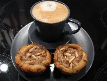 Apfeltörtchen mit saurer Sahne - Rezept - Bild Nr. 6