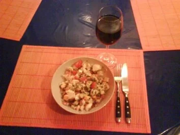 Rezept: Salat: Tomaten-Eiersalat mit Emmentaler Salat: Tomaten-Eiersalat mit Emmentaler - Rezept